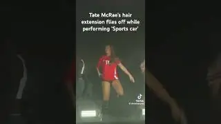 Tate McRae&rsquo;s hair extension flies off #tatemcrae #lollapalooza #celebrity #popculture #hollywood