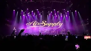 Air Supply - Making love out of nothing at All (Quality Arena, Córdoba, Argentina)