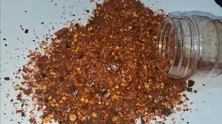 Easiest Homemade Chilli flakes Recipe in 2mins//How to make Chilli flakes//yummy food recipes 