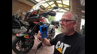 Коды ошибок KTM 1290 удалены с помощью сканера OBD2 от KingChrome