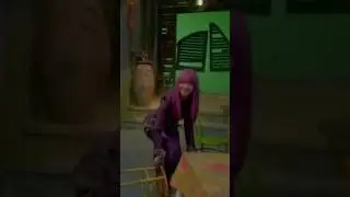 Descendants - Bloopers 🤣 - Dove Cameron, Sofia Carson and others #descendants #descendants2 #disney