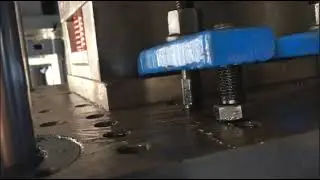 How to fix and assemble medical connector making mould inside of medical injection molding machine