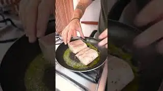 Fil&eacute; de dourado grelhado na manteiga de alcaparra | #shorts