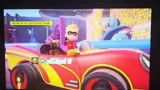 This is me playing disney speedstorm on my nintendo switch lite like and sub