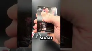 Fire rookie pull #ufccards #ufc #chronicles #paniniufc #alexpereira #unboxing #ufccards