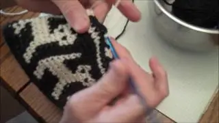 Tapestry Crochet in Two Colors by Lorna Pollock