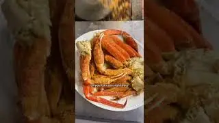 The process of boiling snow crab legs 🔥🤤