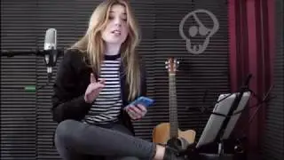 MusicRogue Featuring Em Rossi