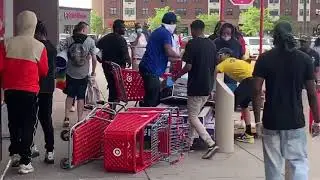Looters ransack Minneapolis Target store during protests over death of George Floyd