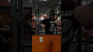Chest fly #chestflys #chestfly #chest #chestworkout #chestday #chestroutine