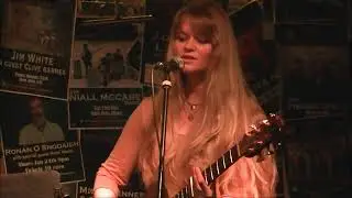 James Yorkston & Kalyna Rakel - The Blues You Sang (Live in Cork 2020)