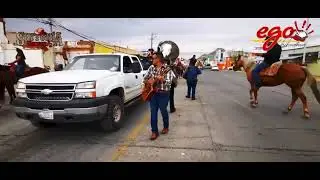 Cabalgata expogan 2025, Tuba 24, kilates, 20 de noviembre, tocando Cando en la calle
