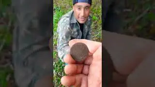 O PATAC&Atilde;O estava fundo! Mas ti&uacute; Carlinhos n&oacute;s deu SORTE! #metaldetecting #detectordemetais #moedas