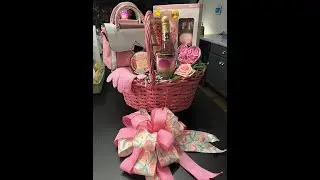 Mother&rsquo;s Day Pink & White Purse Wicker Gift Basket #trending #mothersdaygifts #viralvideo #motherday