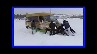 V&ouml;ruflutningar &uacute;r skor&eth;um og fer&eth;amenn strand