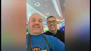 NEW FRIENDS & NEW DRAGON TIGER!  I love it more than the original. #tbtslots  #wendover #slot 