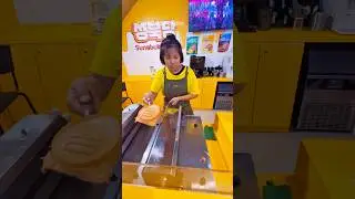 Melting Cheese Heaven 🧀 Korean Gold Coin Pancake Street Food in Kuala Lumpur 😋