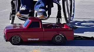 Beach  Life is Fun. Running  my RC Car. Now Im Live