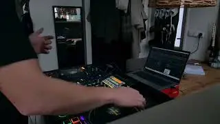 EMMERIK MASHUP: DAVE - God's eye