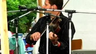 André Brunet playing Maison de glace