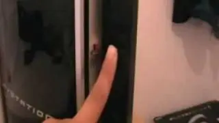 How to take out ps3 game when yellow light of death ylod
