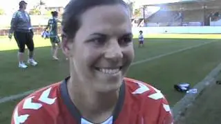 Lydia Williams Gets LOUD!
