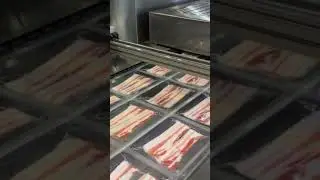 Упаковка бекона #shorts #оборудование #мясо #овощи #производство #процесс
