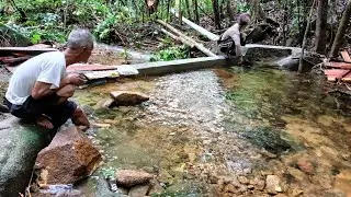 Mikrohidro berbasis masyarakat & kelestarian alam | Eco-friendly community-based micro-hydropower