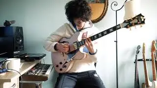 Beau Diakowicz performs his song Lavender (Neo Soul guitar)