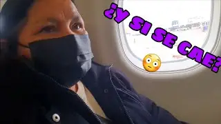 Mi Mamá viaja en AVION por PRIMERA VEZ 😳😱🛫