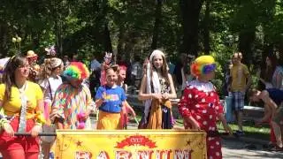 2014.05.25 Emma Rose Donnellan Marches in the Chagrin Falls Blossom Time Parade