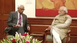 Narendra Modi Meets J&K Governor N.N Vohra