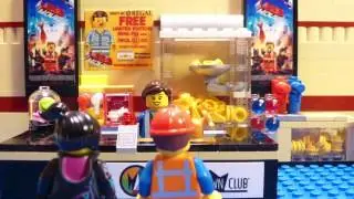Emmet Goes to The LEGO Movie Premiere! Episode 2 :: The LEGO Movie Comes to Regal Movies