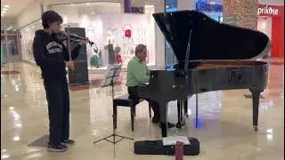 interpretaci&oacute;n santa la noche, con James L&oacute;pez