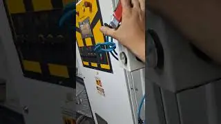Iniciando extrusora balão filme de alta densidade.