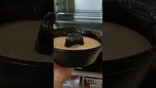 Receita f&aacute;cil: bolo de maracuj&aacute; fofinho! Massa simples e desmoldante caseiro que n&atilde;o gruda. Sem
