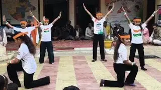 NAMESTE INDIA GIRL
