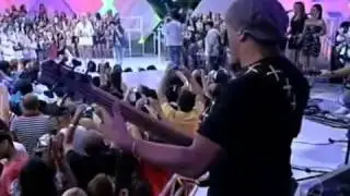 Luan Santana no TV XUXA (10/03/2012)