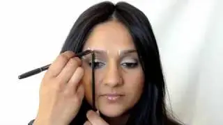 How to shape your eyebrows
