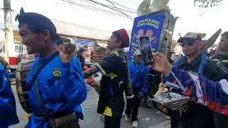 IRING IRINGAN SENI BENJANG PANCA  KOMARA DI BAKSUM CINUNUK/MERIAHH GUYS!!