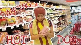 DANCING HOT DOG FILTER IRL | yourregularmalaya