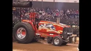 2005 NFMS 8000 Alcohol Super Stock Tractor Pulling Louisville, KY