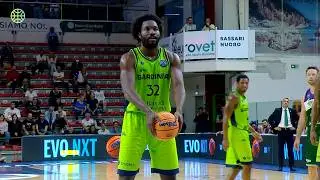 His UNDERHAND Free Throws Are MONEY | FIBA Basketball
