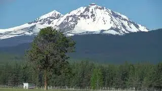 Cascade Mountains Sisters Oregon