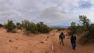 Mesa Arch Trail   Hiking Arco de la Mesa   Canyonlands National Park