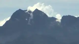 Mont Rwenzori 13500ft with cpt Guy-Roger