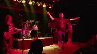 Born To Expire Live