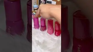 fwee 3d Voluming Gloss in shades Candy and Currant. #fwee #lipgloss #kbeauty #makeup