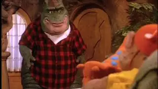 Earl Sinclair Hates Everything About Georgie With Distorted Sounds 