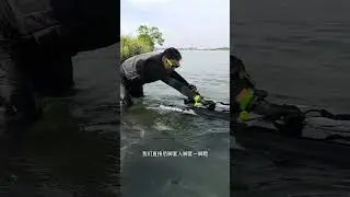 Carbon fiber electric surfboard, high-end and powerful.